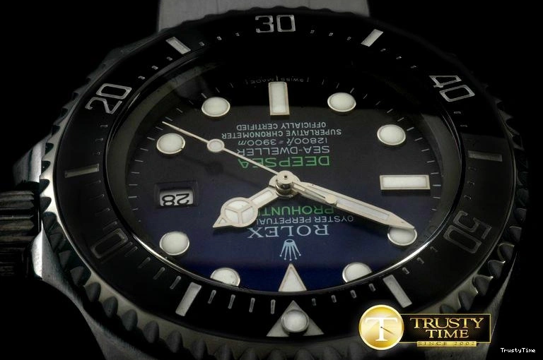 0705 ROLSD048A – Deep Sea Blue Dweller Packable 1003
